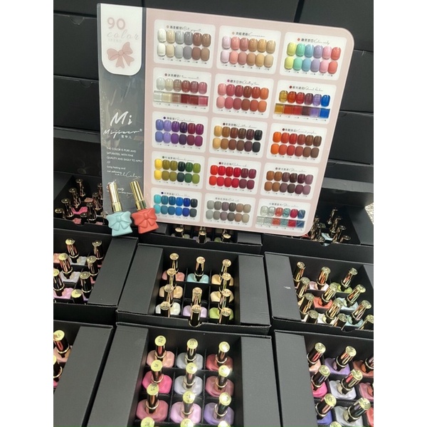 Set 90 màu tặng bảng màu cao cấp