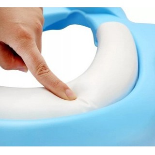 nắp bồn cầu cho bé