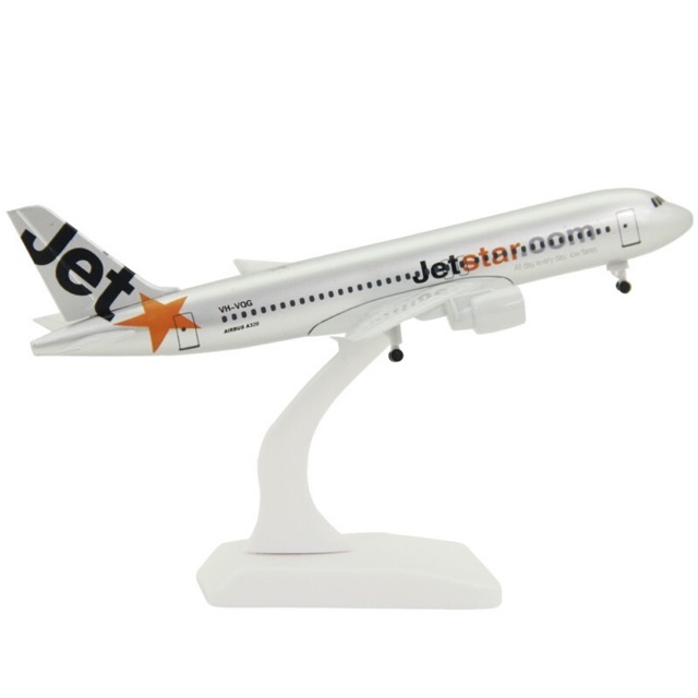 MÔ HÌNH MÁY BAY TĨNH AIRBUS A320 JETSTAR PACIFIC CÓ BÁNH XE