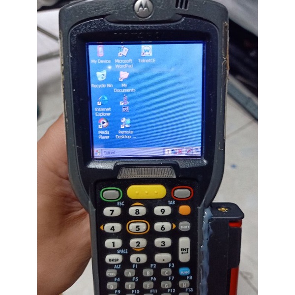 Máy quét mã vạch MC3090 tích hợp Windown CE