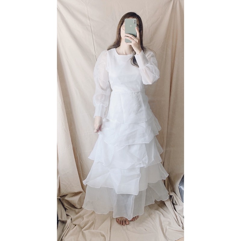 ĐẦM TẦNG TAY VOAN