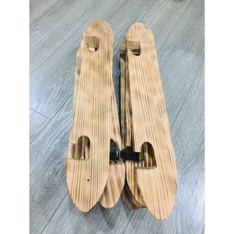 Kệ Gỗ Để Tượng Trang Trí Đèn Led Vòng Đường Kính 28-30cm, Gỗ Thông Vân Tự Nhiên