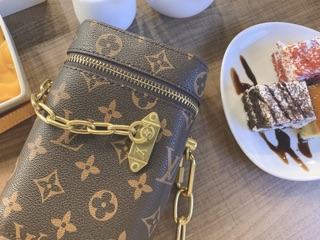 Túi LV box unisex new 2019