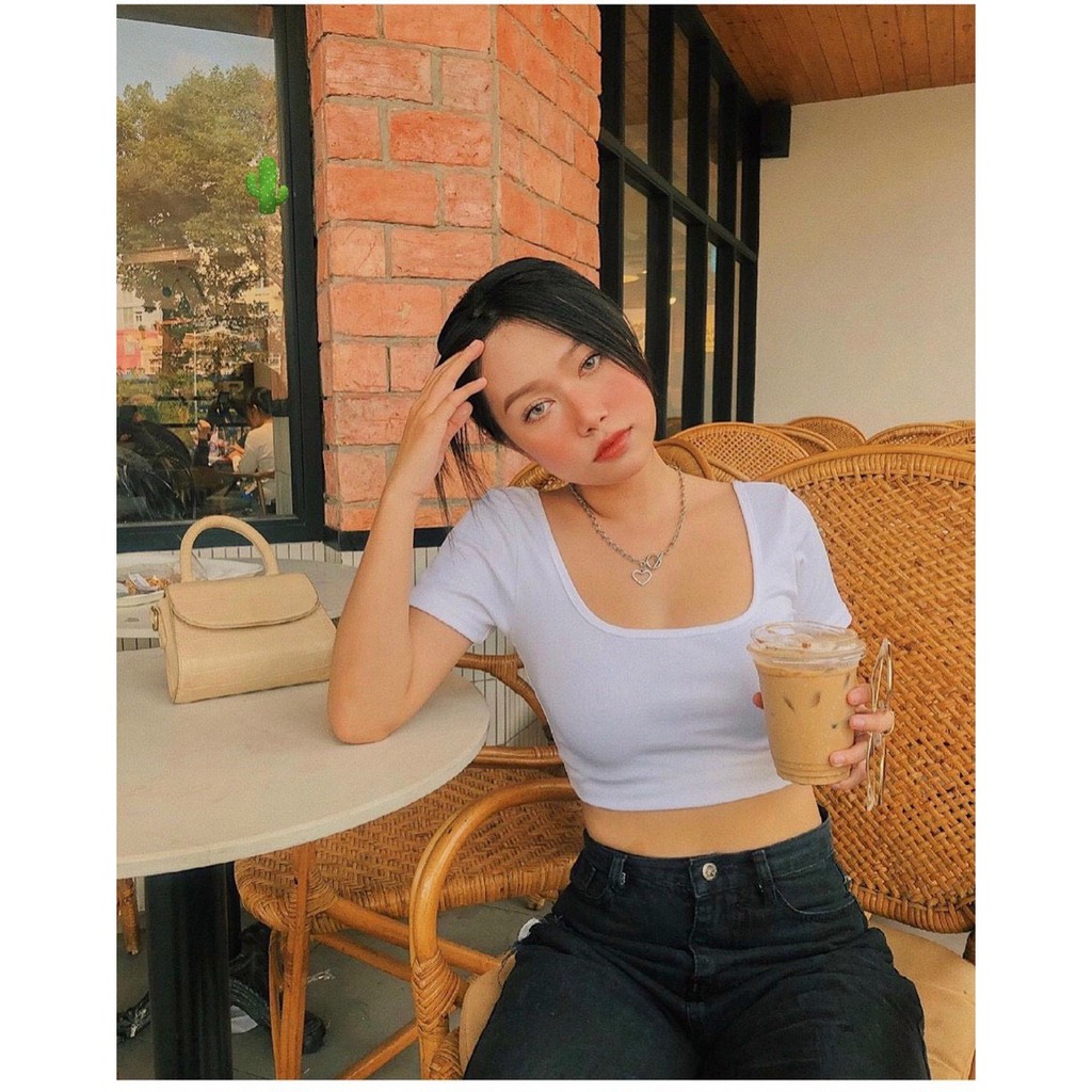 ÁO CROPTOP KIỂU THUN GÂN PHỐI KIỂU CỘT NƠ SAU LƯNG | BigBuy360 - bigbuy360.vn