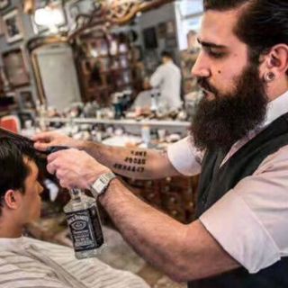Bình xịt tóc barber (Trắng/Vàng)