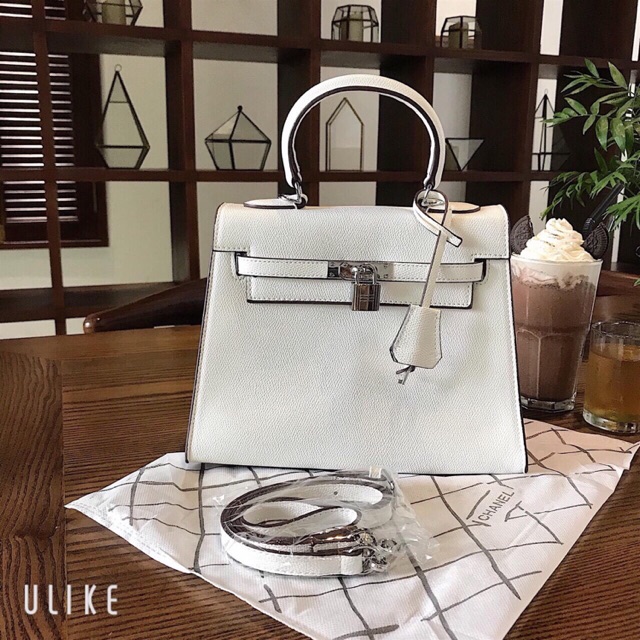 Túi dáng cao size 25 loại da mềm(không hộp) tặng khăn lụa | BigBuy360 - bigbuy360.vn