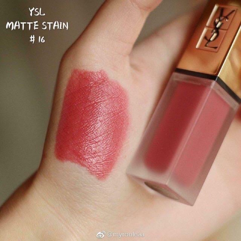 Set makeup gồm 3 món travelsize như hình