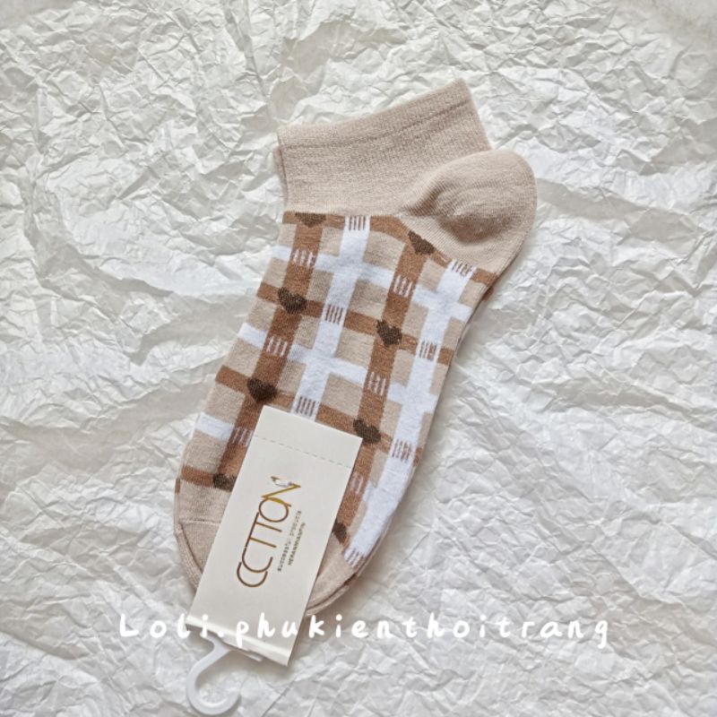 Tất Vớ Nữ Cổ Ngắn Họa Tiết Sọc Tone Nâu Nhiều Mẫu