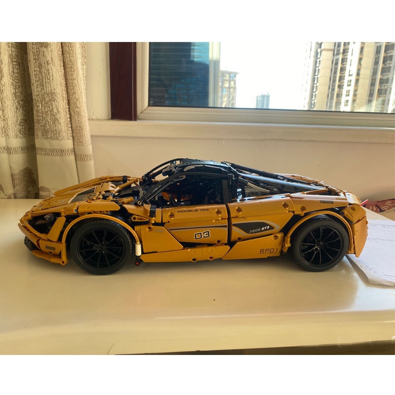 Lắp ráp mô hình Mould king 13145S xe Siêu Xe McLaren  720S màu vàng kim bản mới nhất