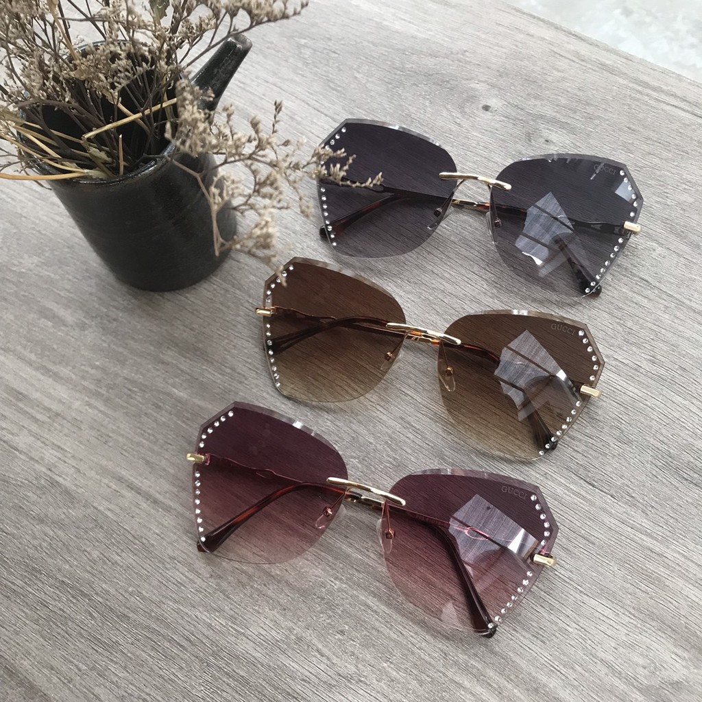 Kính mát nữ, kính nữ thời trang hot nhất 2020 | BigBuy360 - bigbuy360.vn