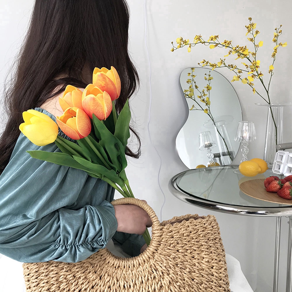 Bó Hoa Tulip Giả Bằng Nhựa Dùng Để Trang Trí 1pcs