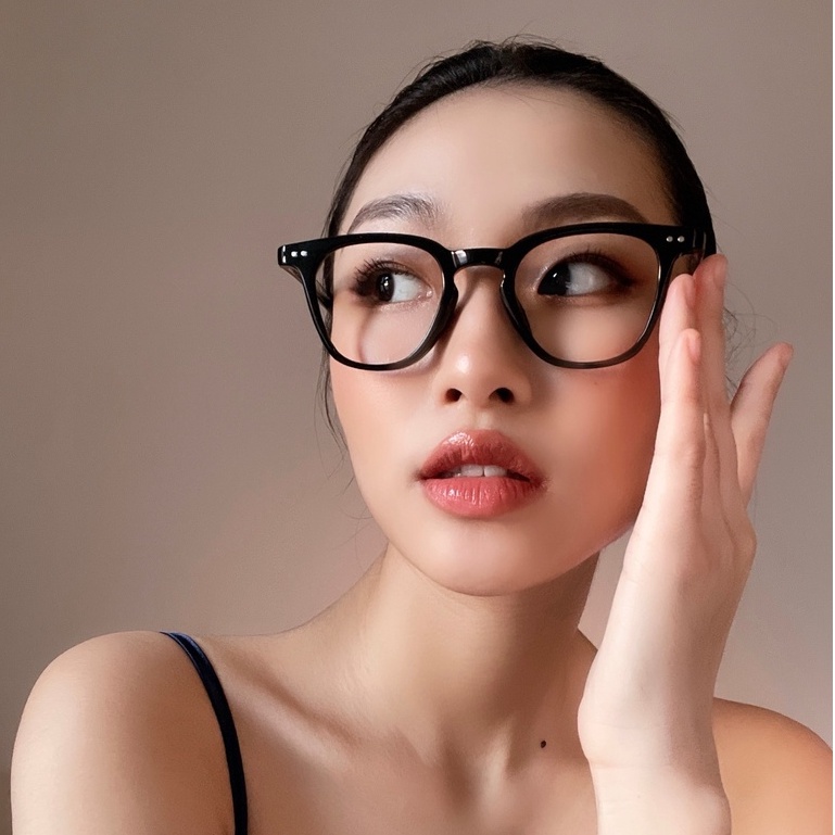 Kính thời trang nam nữ đẹp LILYEYEWEAR mắt vuông giả cận chống ánh sáng xanh LUTTO 3531