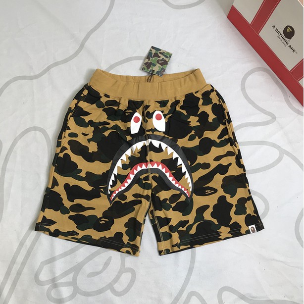 Bộ áo thun phối quần short thoáng khí co giãn tốt in hình cá mập rằn ri hiệu BAPE thời trang mùa hè cho nam và nữ