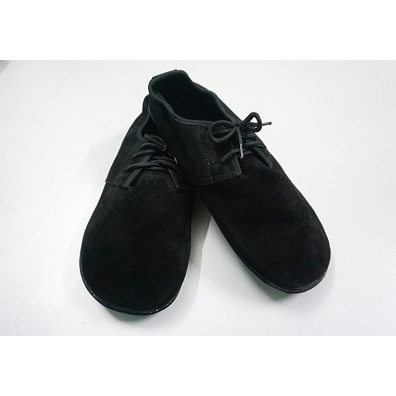 Giày đá cầu mỏ vịt, Shop bán giầy đá cầu giá rẻ