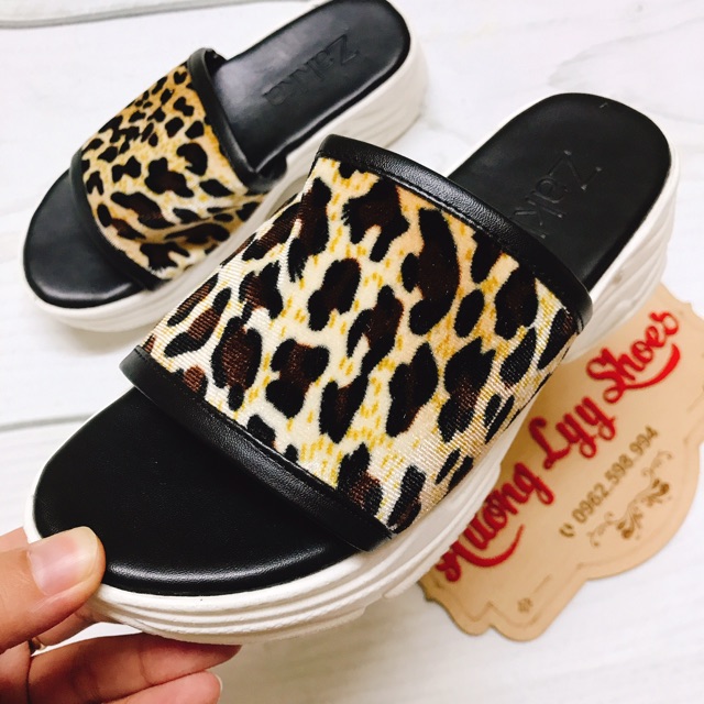 Dép lê da báo đế dày