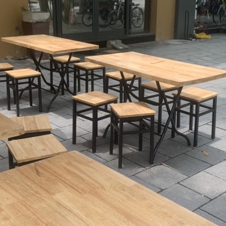 GHẾ ĐẨU VUÔNG , MẶT GỖ CHÂN SẮT