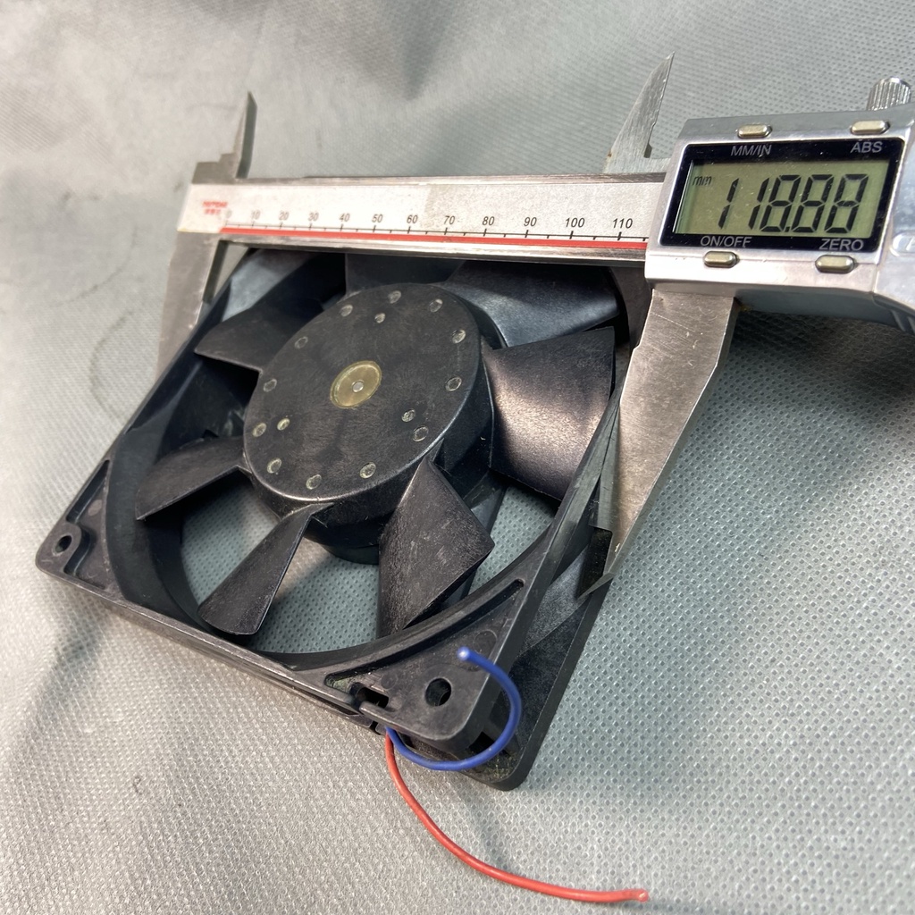 Quạt 12 cm, SANYO 12V 0.14A  San Ace 25, 109P1212M402 GIÓ êm