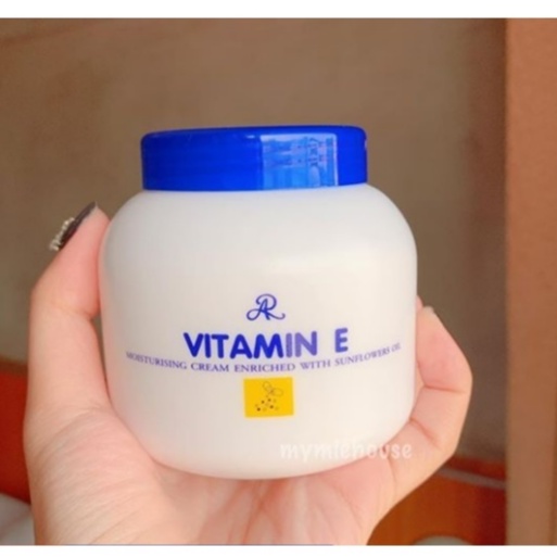 Kem vitamin E dưỡng ẩm 200gr