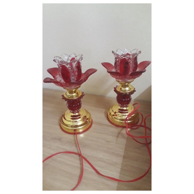 Giá siêu rẻ - Đèn Thờ Bông Pha Lê Chạy Bằng Điện Cao 20cm [1 cặp]