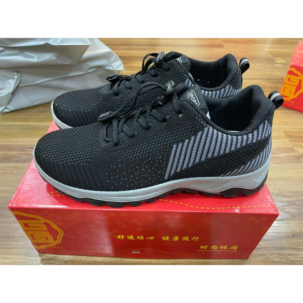 Giày thể thao nam chống trơn trượt và thoáng khí P10/20