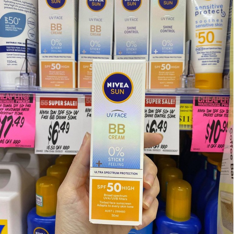 Kem chống nắng Nivea Sun Uv Face Shine Control và kem dưỡng BB Cream 50ml