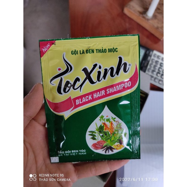 hộp 25 gói dầu gội đen tóc thảo mộc