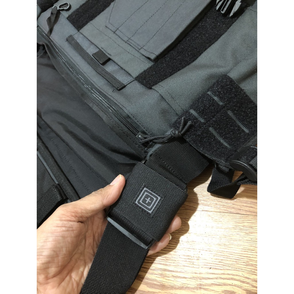 Hình thật - Túi xách cặp đeo chéo đựng laptop 5.11 Rush Delivery Mike | BigBuy360 - bigbuy360.vn