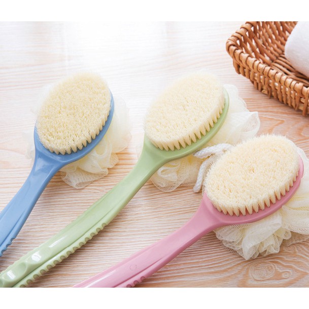 Cây Bông Tắm Chà Lưng/ Bàn Chải Chà Lưng Kèm Bông Tắm Tay cầm dài, dễ dàng để sử dụng và giữ, rất đơn giản và thiết thực