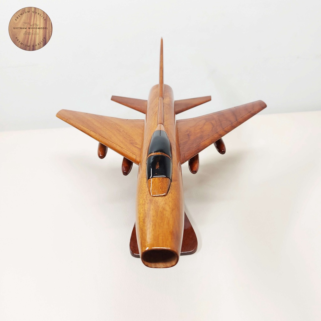 Mô hình máy bay tiêm kích phản lực F-100, máy bay mô hình handmade 100% từ gỗ tự nhiên – mohinhdogo