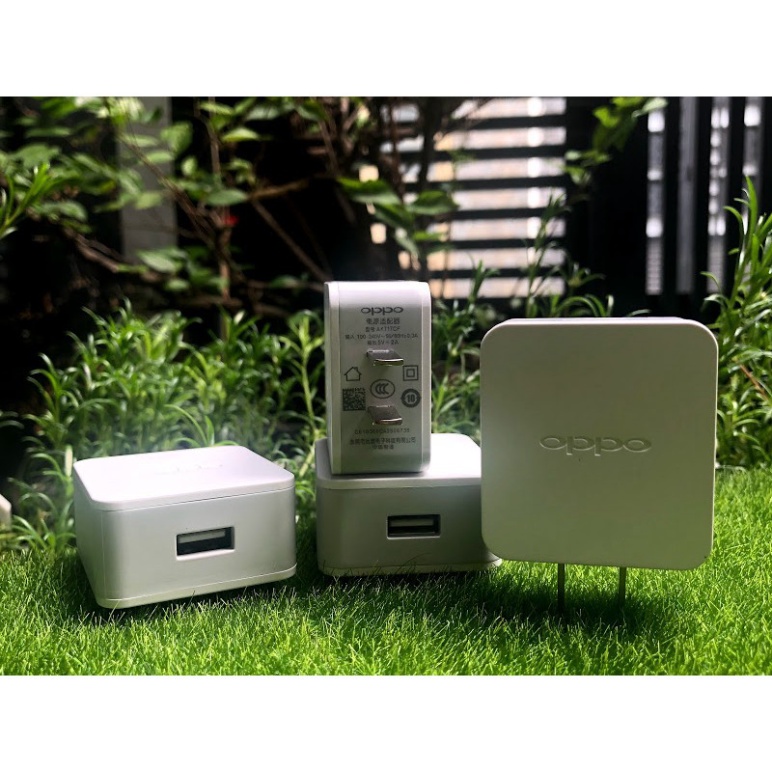 {Sale sốc} Sạc OPPO AK-717CF 5V-2A ZIN
