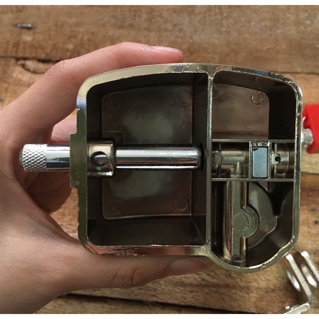 Khóa Chụp Pát Cửa Chống Trộm Padlock