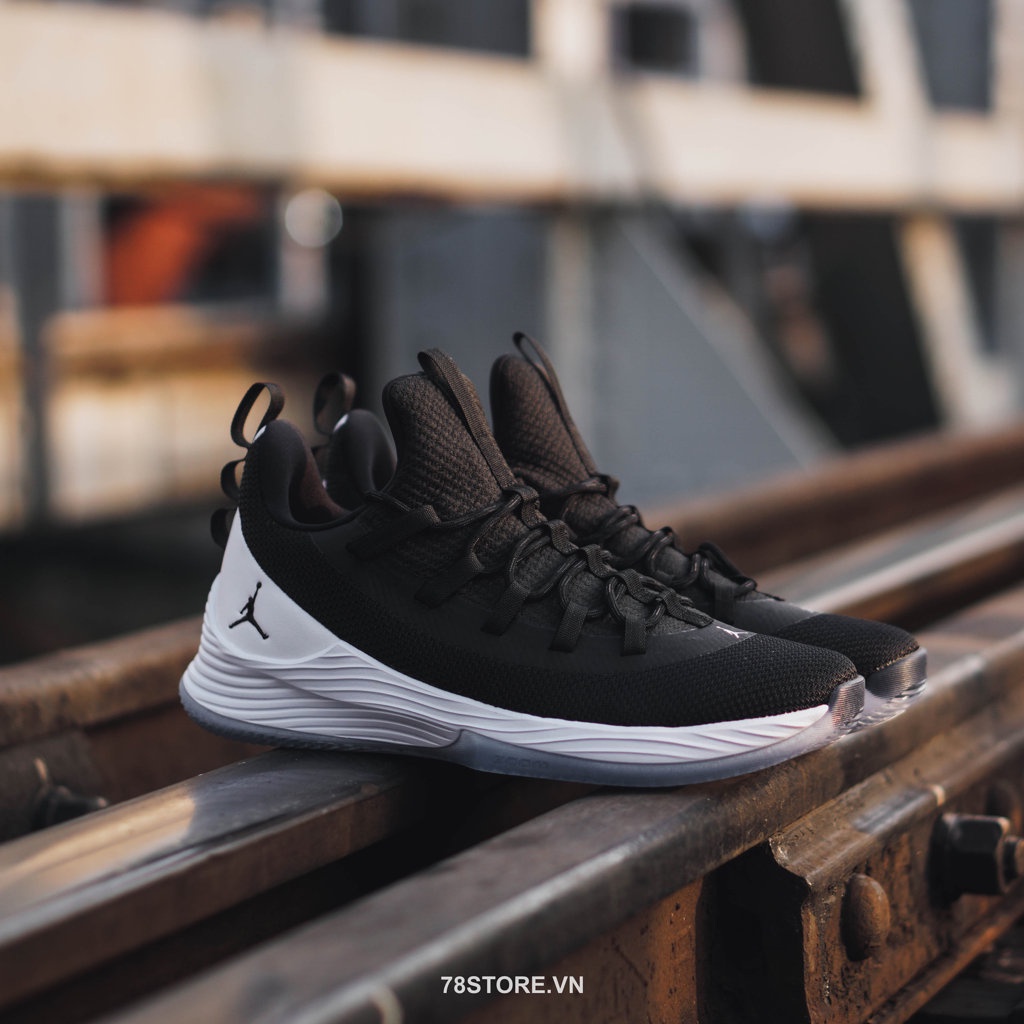 (Authentic 100%) Giày Bóng Rổ Jordan Ultra Fly 2 Low AH8110-010 Chính Hãng