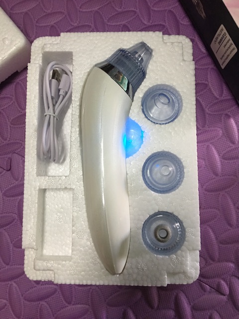 Máy hút mụn siêu sạch (tặng bộ nặn mụn + dây sạc điện thoại) | BigBuy360 - bigbuy360.vn
