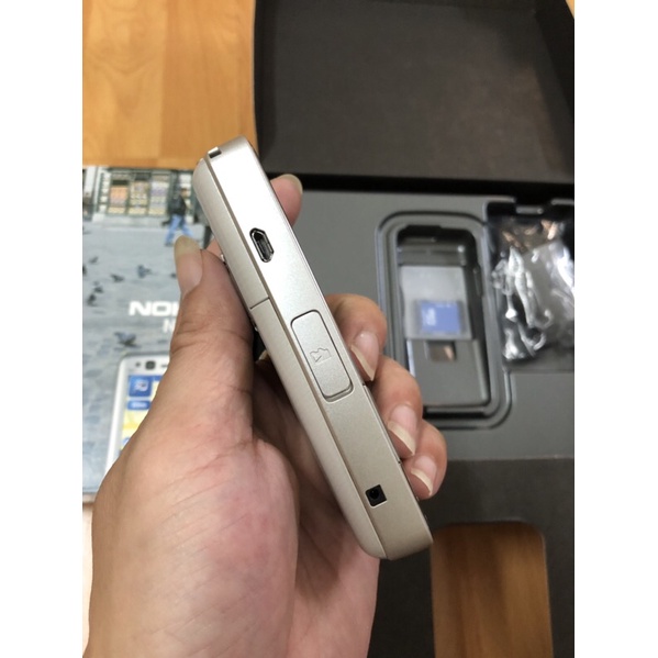 Nokia N82 nguyên hộp