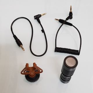MICRO THU ÂM DÀNH CHO ĐIỆN THOẠI VÀ CAMERA FB-117
