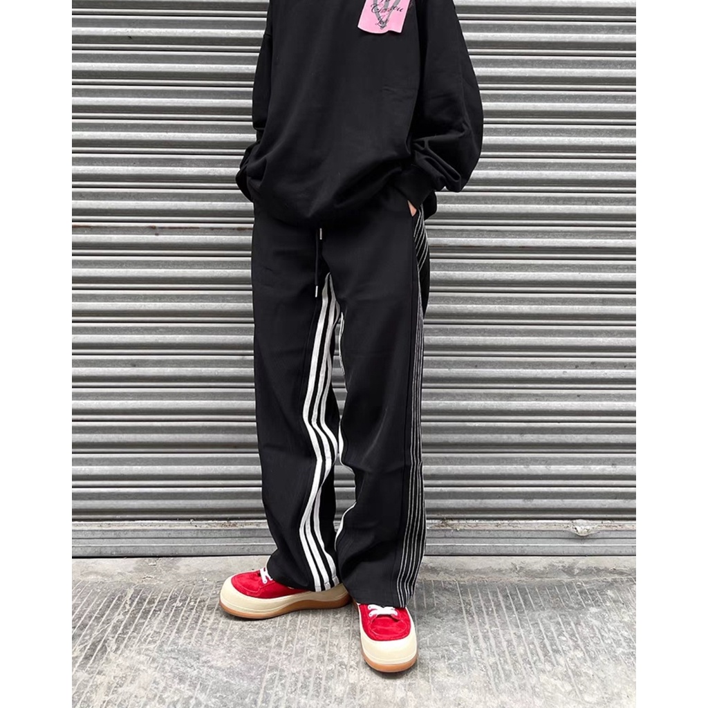 Quần line ba sọc MEANSTORE unisex basic nam nữ cạp chun ống rộng phong cách Hàn Quốc ulzzang - đen sọc trắng