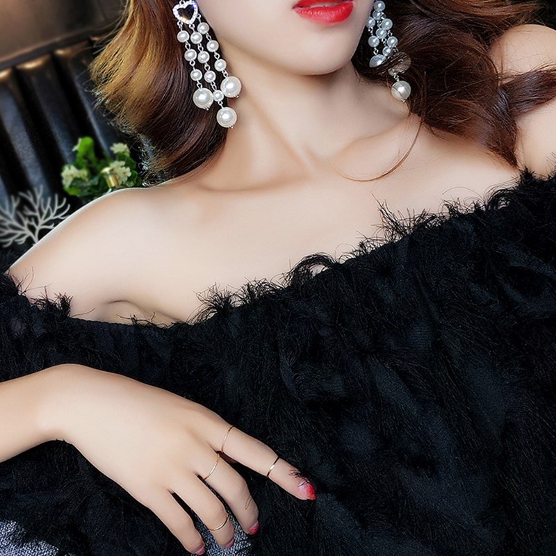 Đôi Bông Tai Sợi Dài Họa Tiết Trái Tim Thời Trang Sành Điệu Cho Nữ