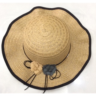 Mũ tiểu thư,mũ đi biển cho chị e phụ nữ nè