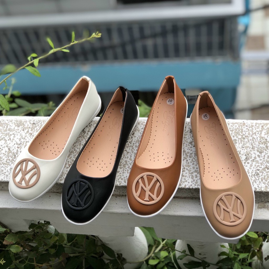 Slipon da mềm đế trắng trẻ trung 4192 | BigBuy360 - bigbuy360.vn