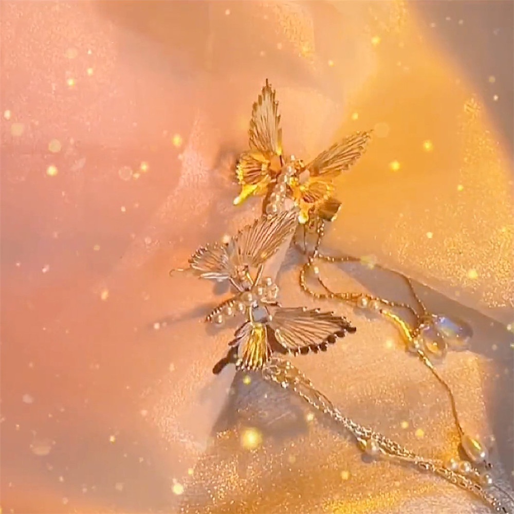 1 Kẹp Tóc Hình Bướm Dáng Dài Phối Tua Rua Bằng Kim Loại Đính Ngọc Trai Phong Cách Vintage Dành Cho Nữ