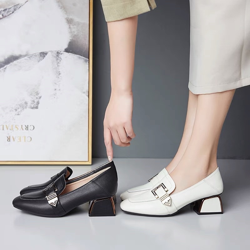 Giày 5 phân khuy bạc nhỏ