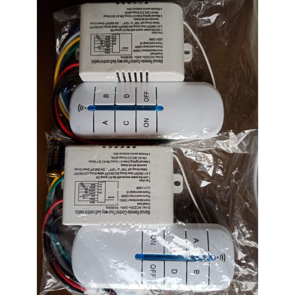 Công tắc điều khiển từ xa không dây sóng RF 4 cổng xuyên tường-kèm pin remote