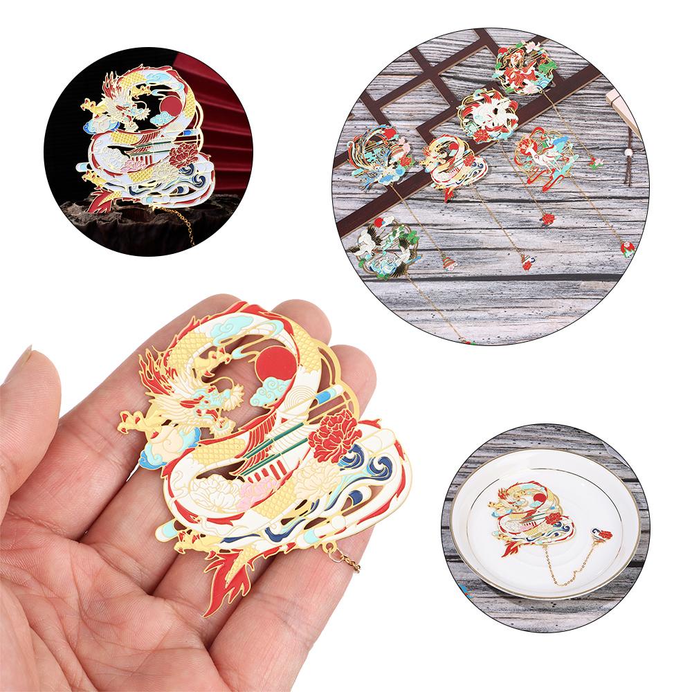 Thẻ Đánh Dấu Sách Bằng Đồng Thau Phối Tua Rua Cổ Điển