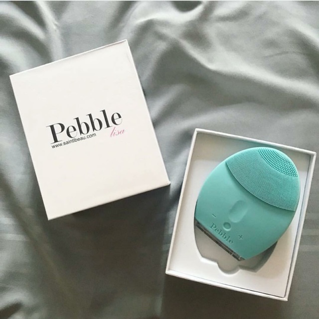 Máy rửa mặt Pebble Lisa by Saint L’Beau_ Máy rửa mặt Pebble Lisa by Saint L’Beau_ Máy rửa mặt Pebble