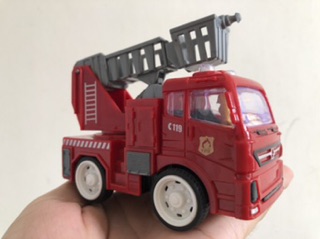 Xe cứu hoả đồ chơi cao cấp cho bé