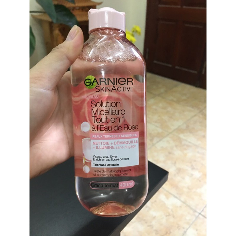 Tẩy trang kiêm nước hoa hồng Garnier 400ml