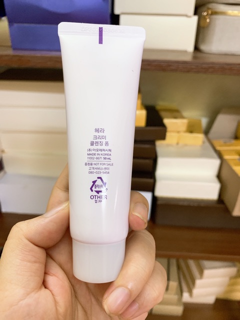 Sữa Rửa Mặt Hera 50ml❤️FRESHIP❤️ Dưỡng Trắng Sạch Da, Se Khít Lỗ Chân Lông