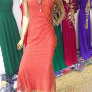 Đầm dạ tiec