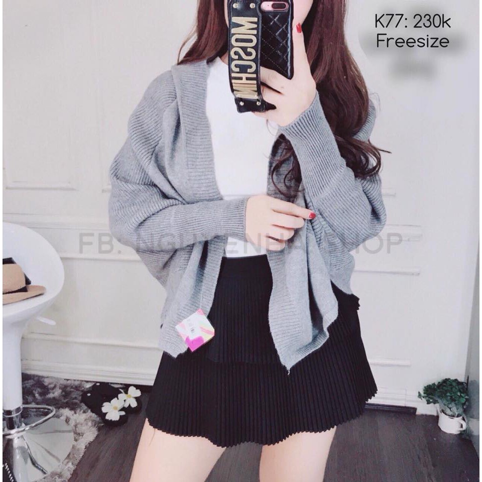 Áo Khoác Len Cánh Dơi