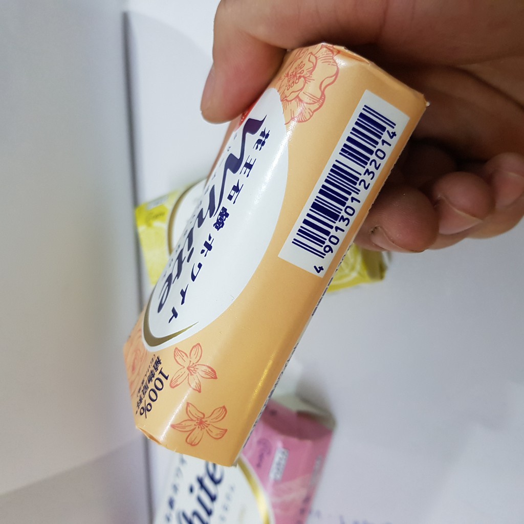 Xà Bông Tắm Trắng Da White Nhật Bản - 130g cấp ẩm hương thơm dịu nhẹ. Nhập khẩu chính hãng